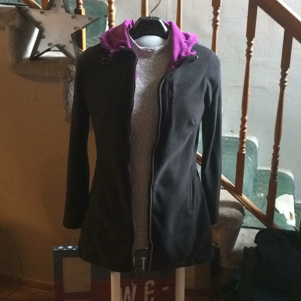 Hip length fleece jacket